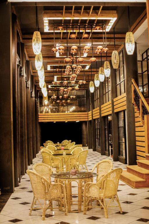 Covanro Sigiriya - Brand New Luxury Hotel ภายนอก รูปภาพ