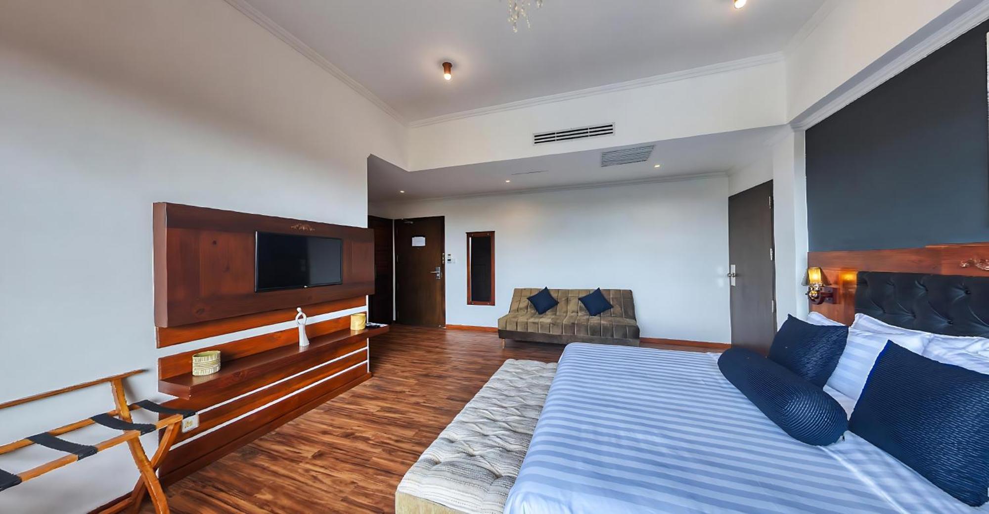 Covanro Sigiriya - Brand New Luxury Hotel ภายนอก รูปภาพ