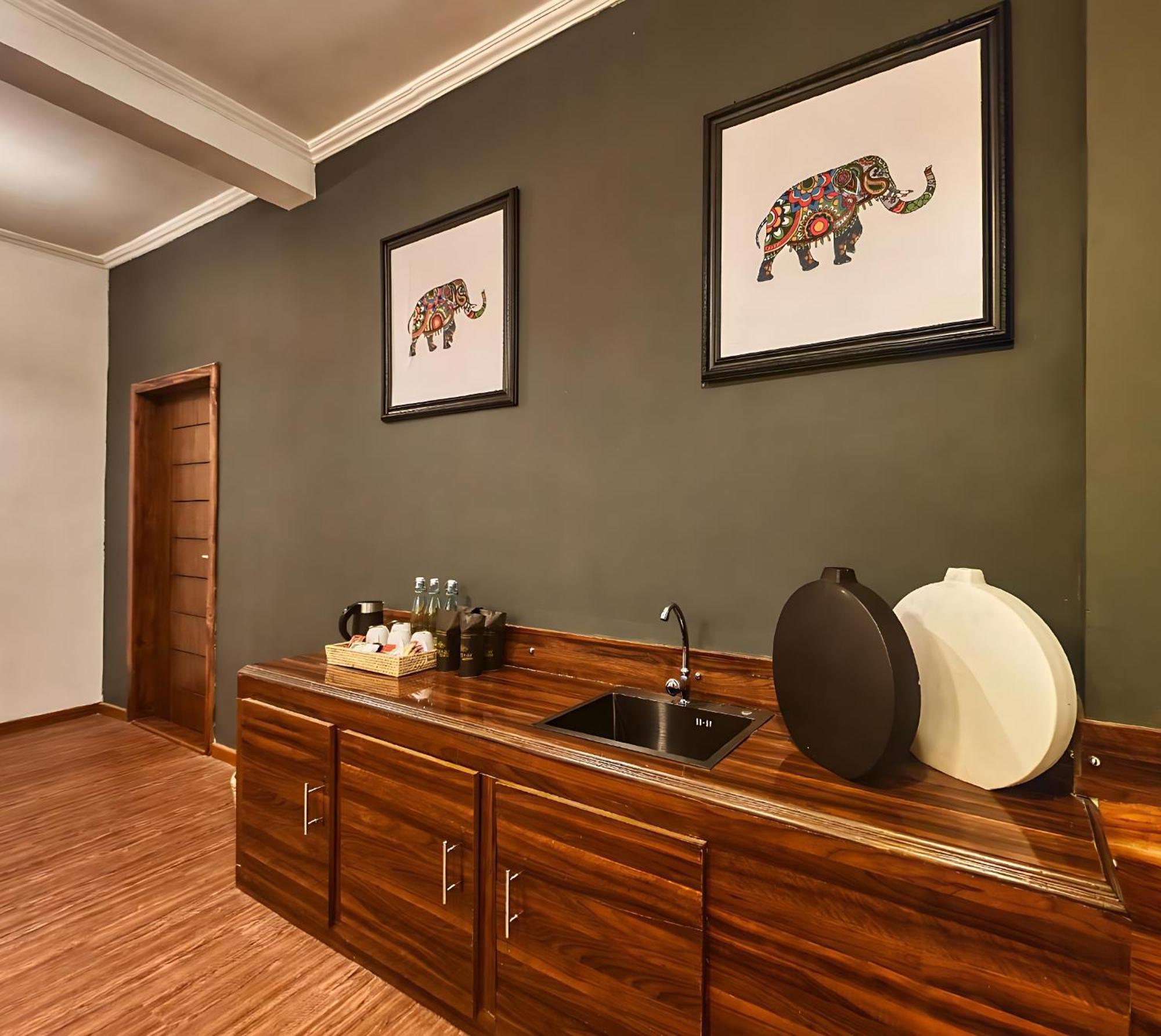 Covanro Sigiriya - Brand New Luxury Hotel ภายนอก รูปภาพ